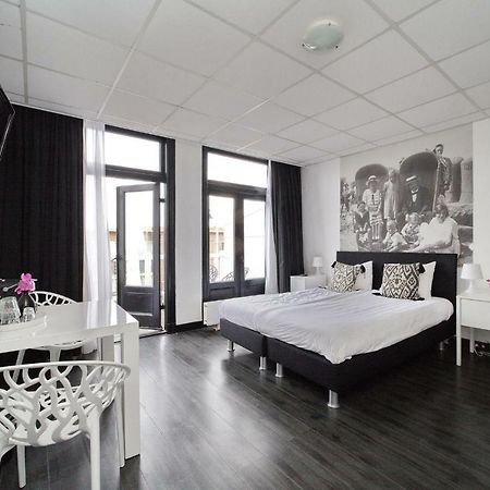 Hotel Zeespiegel Зандфорт Экстерьер фото