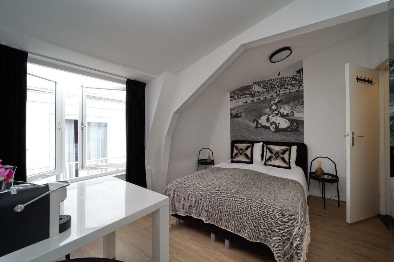 Hotel Zeespiegel Зандфорт Экстерьер фото